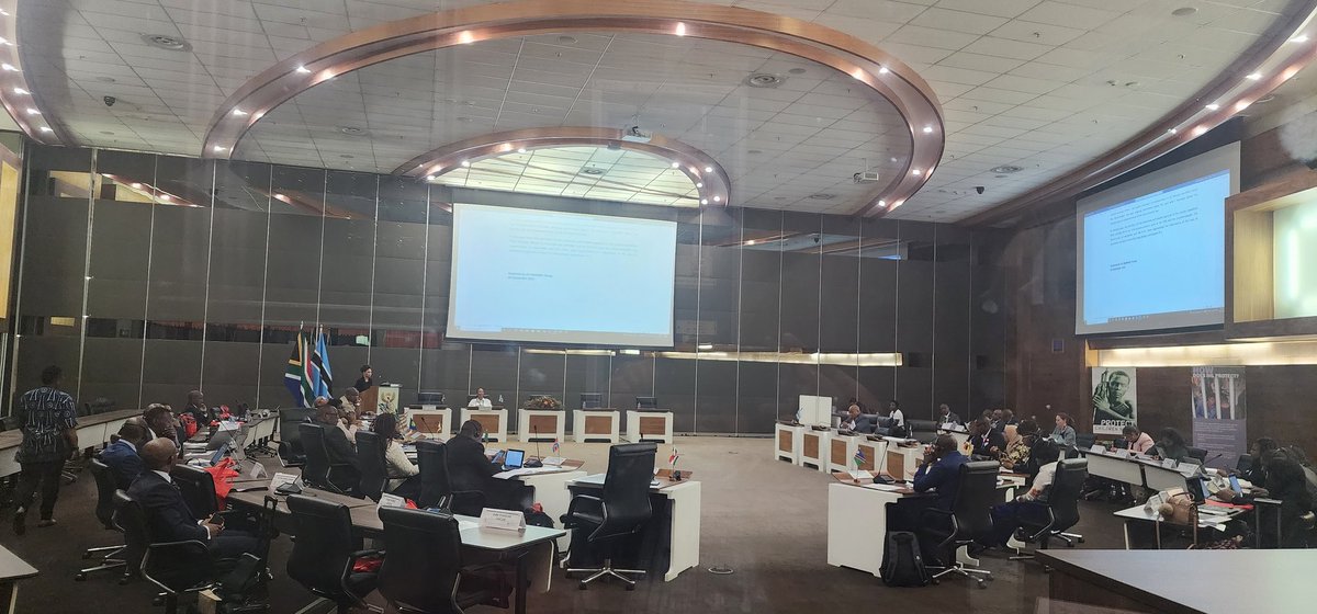 [PHOTOS]: Ambassador Dr. Gladys Mokhawa, Permanent Secretary of the Ministry of Foreign Affairs, Botswana seats as part of the panel, on the country reporting session on the Implementation of #IHL. 
#RegionalIHLSeminar 
#ImplementationofIHL
🇧🇼🇿🇦🇸🇨🇿🇲🇰🇪🇱🇸🇳🇦🇲🇿