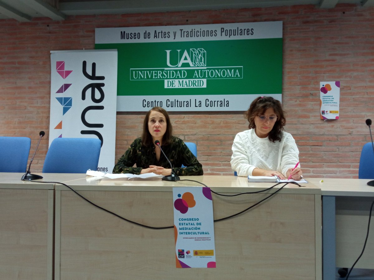 saludsexcultura's tweet photo. Comienza el I Congreso Estatal de Mediación Intercultural, que organizamos con el apoyo de @MSocialGob a través de @XSolidaria. Inaugura Amaia Echevarría, directora de @UNAFamilias https://t.co/Ejyr3KkjVv
