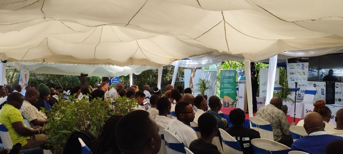 _Brendamwaura's tweet photo. Attending the #blueeconomysummit2022 at @Sote_Hub.
Cc: @DavidOgiga
@myles_shadrack
@LukeReign_
@BlueSummit_Ke
@TechBChallenge
@konzatech
@swahilipothub
@beihub
@SwahiliBox
#Goblueinnovate
#thebluesummit2022 https://t.co/BjcujLvAPl