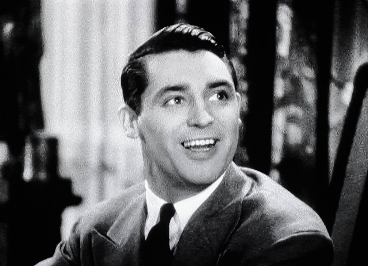 holyspacemonkey's tweet photo. I often watch brief film moments in slo-mo when trying to get a great screen-grab. Most actors’ faces are fairly fixed. In #ThirtyDayPrincess, Cary Grant’s face races through a 100 expressions per second without ever looking contrived or exaggerated. How does he do it?! #TCMParty https://t.co/UN2WTFQWFY