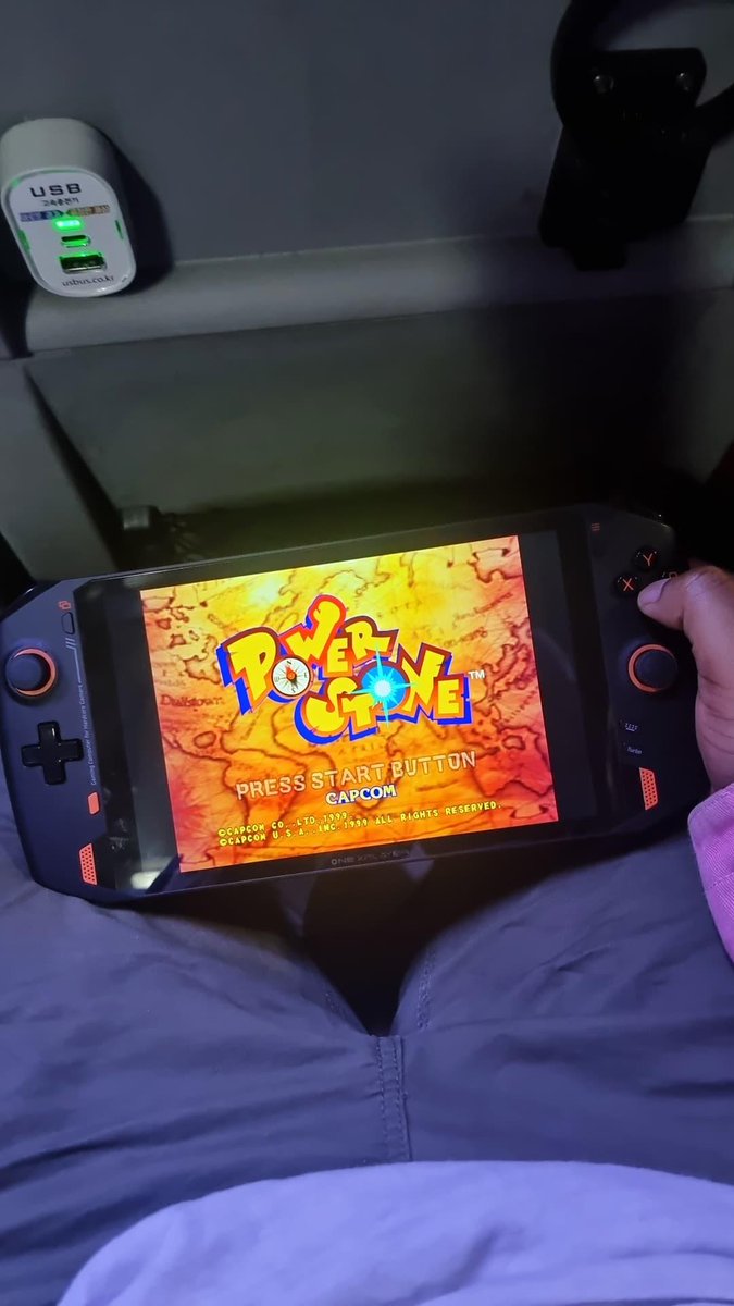 romderful's tweet photo. This can literally emulate every console up to Xbox 360 perfectly and I'm dbdsudgdvdiwveyduevdhehzvdbsahwh😍😍😍😍😍😍😍❤️❤️❤️ https://t.co/rsSbXlkHWf