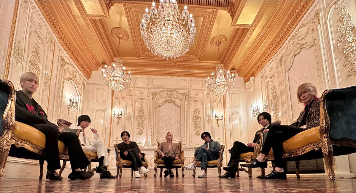 bakausapipi2's tweet photo. 【11月23日(水)まとめ】
・今後のホスト界を担う次世代のカリスマホスト7名によるプロモーションPVが解禁
https://t.co/WRB6XuJfIk
・NextG7のトーク編が併せて公開される
https://t.co/D5Sh5f8wNc
・11/26日 ホスト業界を作ったレジェンドホスト7名によるLegend7が放送される予定 https://t.co/MlFRIDarmO
