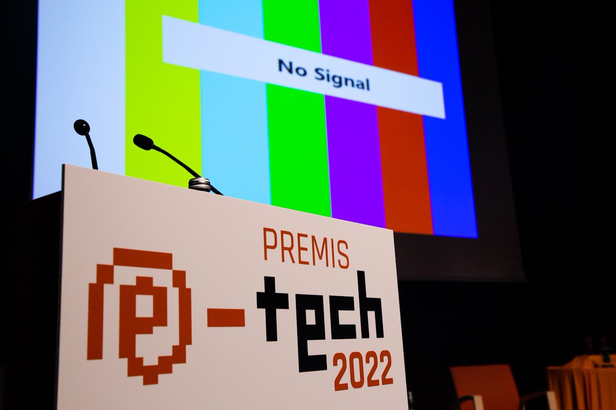 EstudiFGH's tweet photo. Galeria de fotos de l'entrega de @premisetech 2022. Felicitats als participants, guanyadors i organització @AENTEG 
https://t.co/53vmkbqDEL https://t.co/LEHpcFY2F5