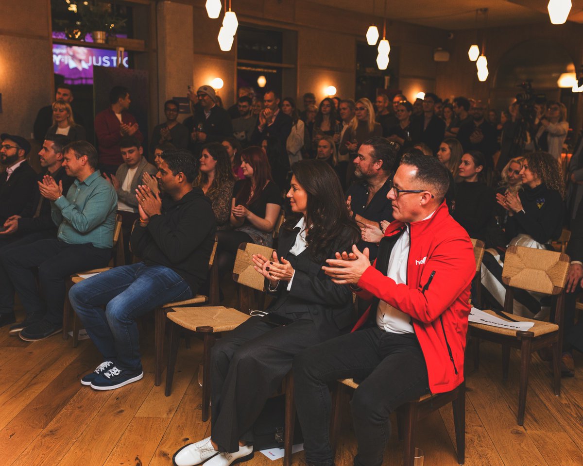 HelpallSocial's tweet photo. On behalf of Helpall, we would like to thank everyone who attended last weeks LightAll event. It was a truly humbling experience hosting for you all and we are ever so grateful to you for sharing your stories and experiences.
#helpisallaround
#helpall https://t.co/auStzokTIr