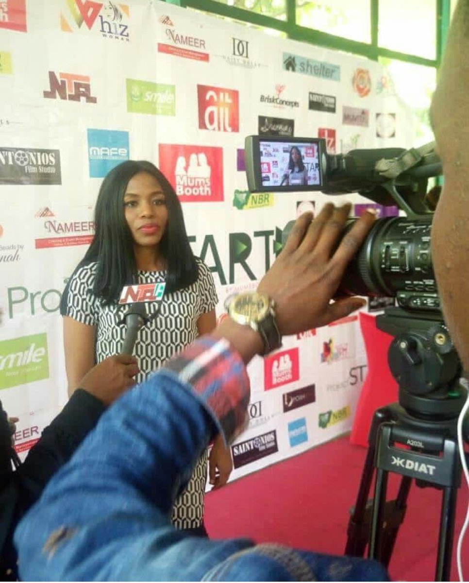 mums_booth's tweet photo. The gospel is START, Our mantra is 'I START'. We urge every woman out there to get started with the little she has in her hands and grow that business
#mumsbooth #Projectstart #start #todayfortomorrow #freetraining #endpovertynow #sustainableeconomicgrowth #nigeria #africa #sme https://t.co/wqi9SXkWTm