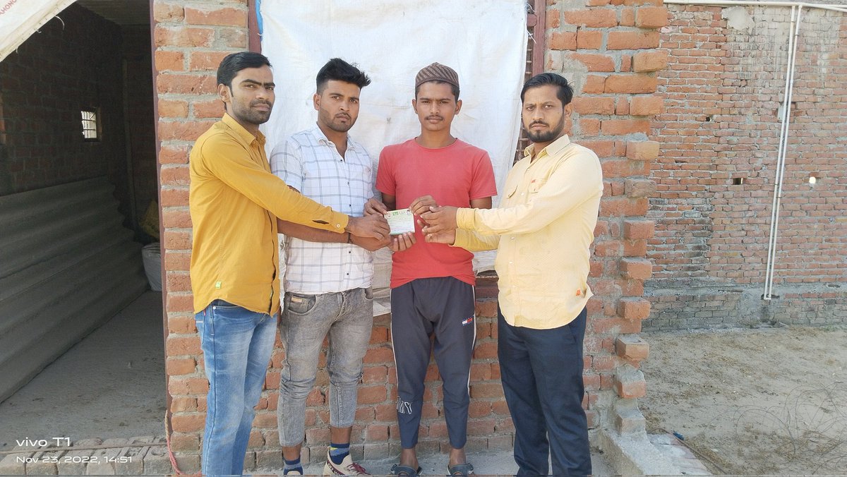 Kamil_Ahamad7's tweet photo. आज ग्राम कलछीना में #AIMIM का बढ़ता हुआ कारवां ओवैसी साहब के मिशन को आगे बढ़ाते हुए #सफीउल्ला भाई ने #AIMIM की सदस्यता ग्रहण की बहुत-बहुत मुबारकबाद
#AIMIMUttarPradesh 
#JoinAimim 
#मिशन2024
#VoteForKite https://t.co/1KcghgdcKO