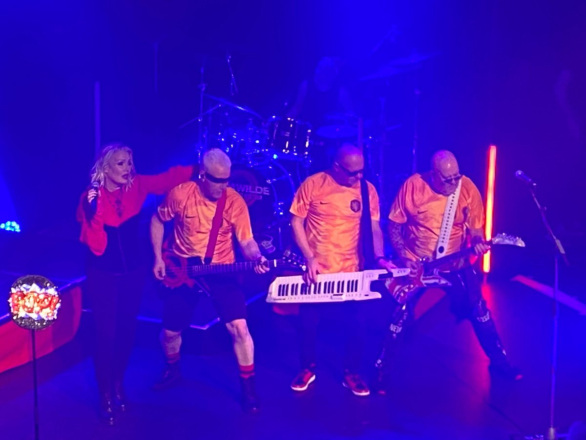 JWijninga's tweet photo. @Wildericky Nice shirts haha. Hup Holland hup 😉 Loved it in Leeuwarden yesterday https://t.co/G2ubYQ8GBs