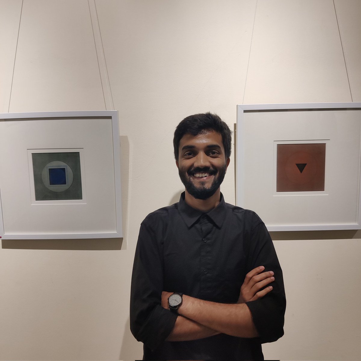 BalooET's tweet photo. Young artist Adithyaa Sadashiv's paintings are on display at Chitra Kala Parishat in Bengaluru. They stand out with simplicity &amp; brilliance. The exhibition will be on till Sunday evening. Do visit &amp; encourage @adybhoomi https://t.co/fHwPjMwc6T