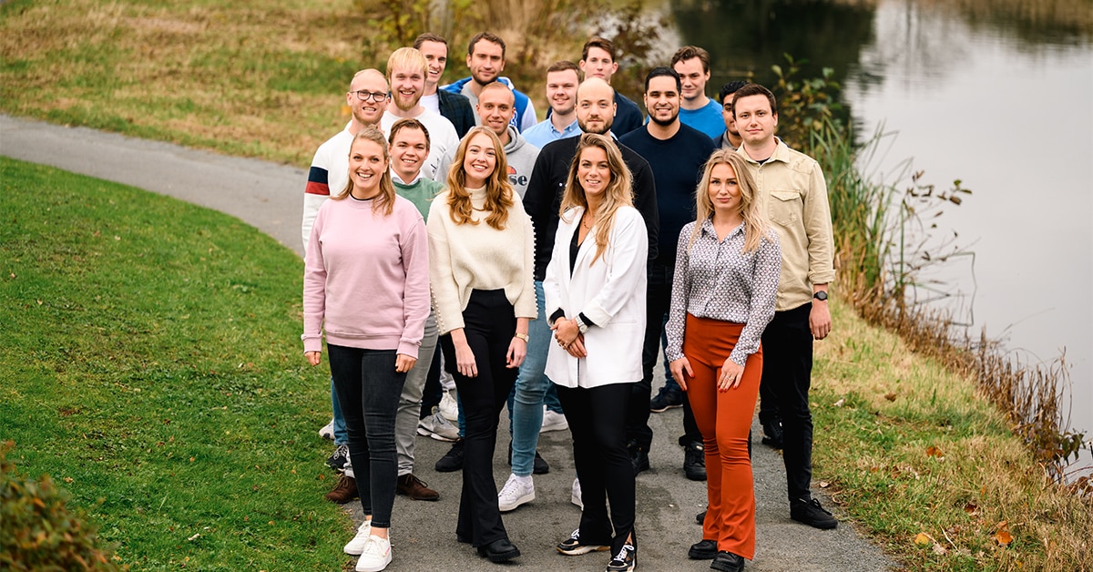 BlauweMonsters's tweet photo. Whitepaper: SEO strategie 2023.: https://t.co/7MCROOYl04 | Het is misschien wel de belangrijkste
SEO-trend van tegenwoordig: de website optimaliseren voor de gebruiker in plaats van de zoekmachine. Google voert continu aanpassingen door aan het algoritme, waarbij gebruiksvrien... https://t.co/5tN4wvlTeH