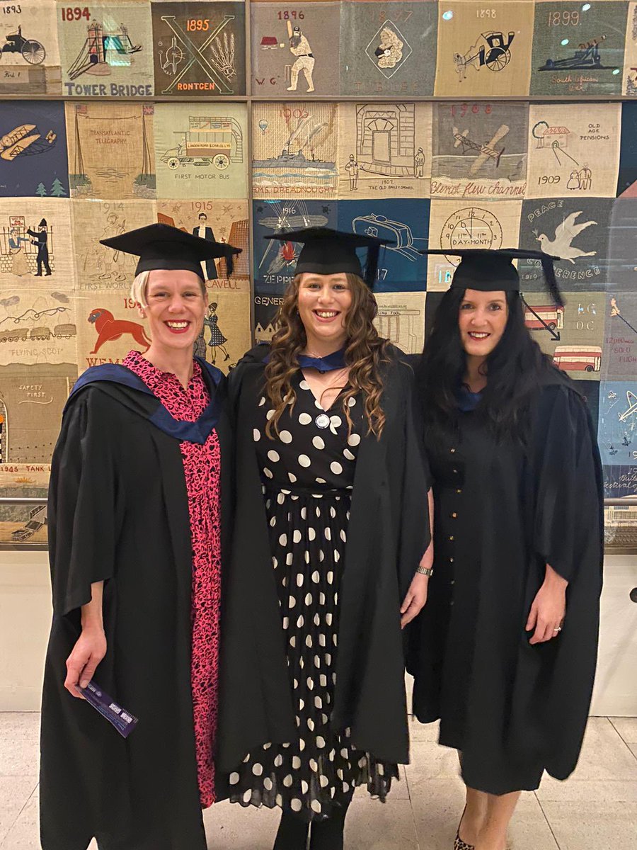 Team children’s ward on tour! #lsbu #graduate2022 <a href="/TeamIOWNHS/">IOWTeamNHS</a> <a href="/iow_plannedcare/">IOW NHS Acute Planned Care</a> <a href="/hepworth_becky/">Becky Hepworth RN 💙</a>