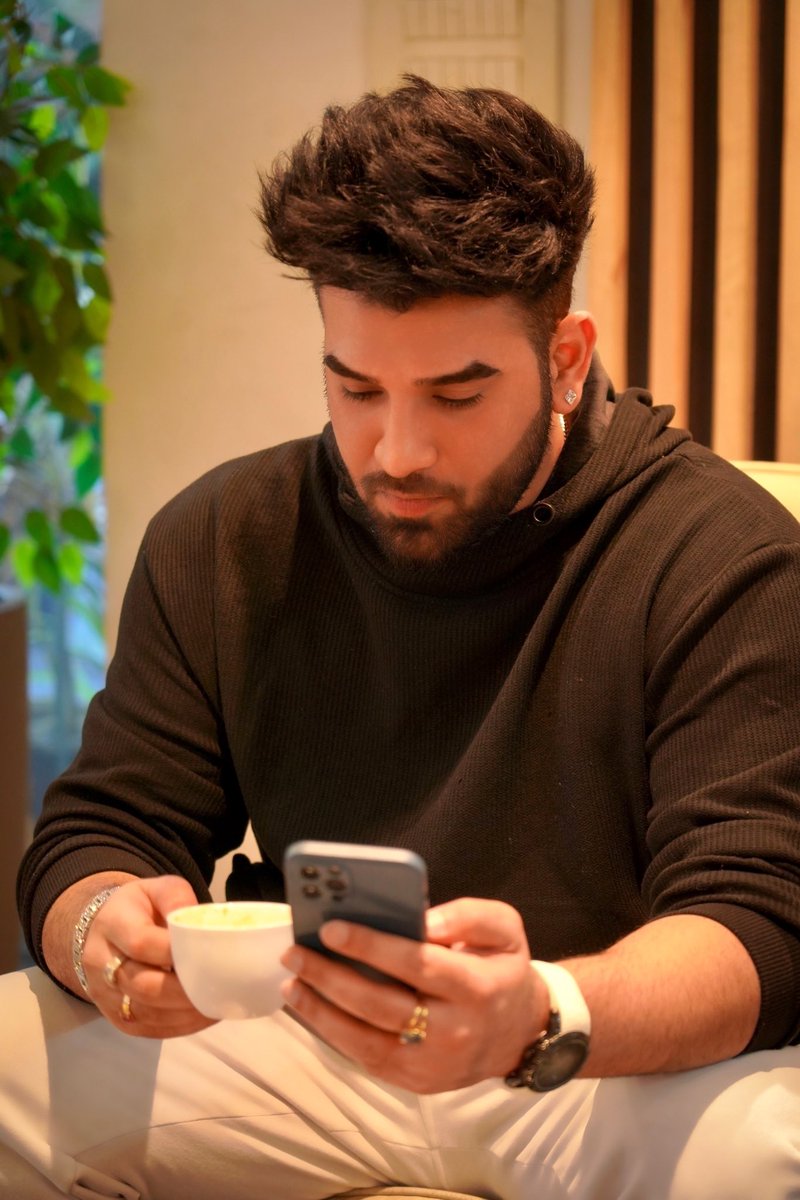 paras_chhabra's tweet photo. Wanna have coffee? https://t.co/TCYc9uk2VB