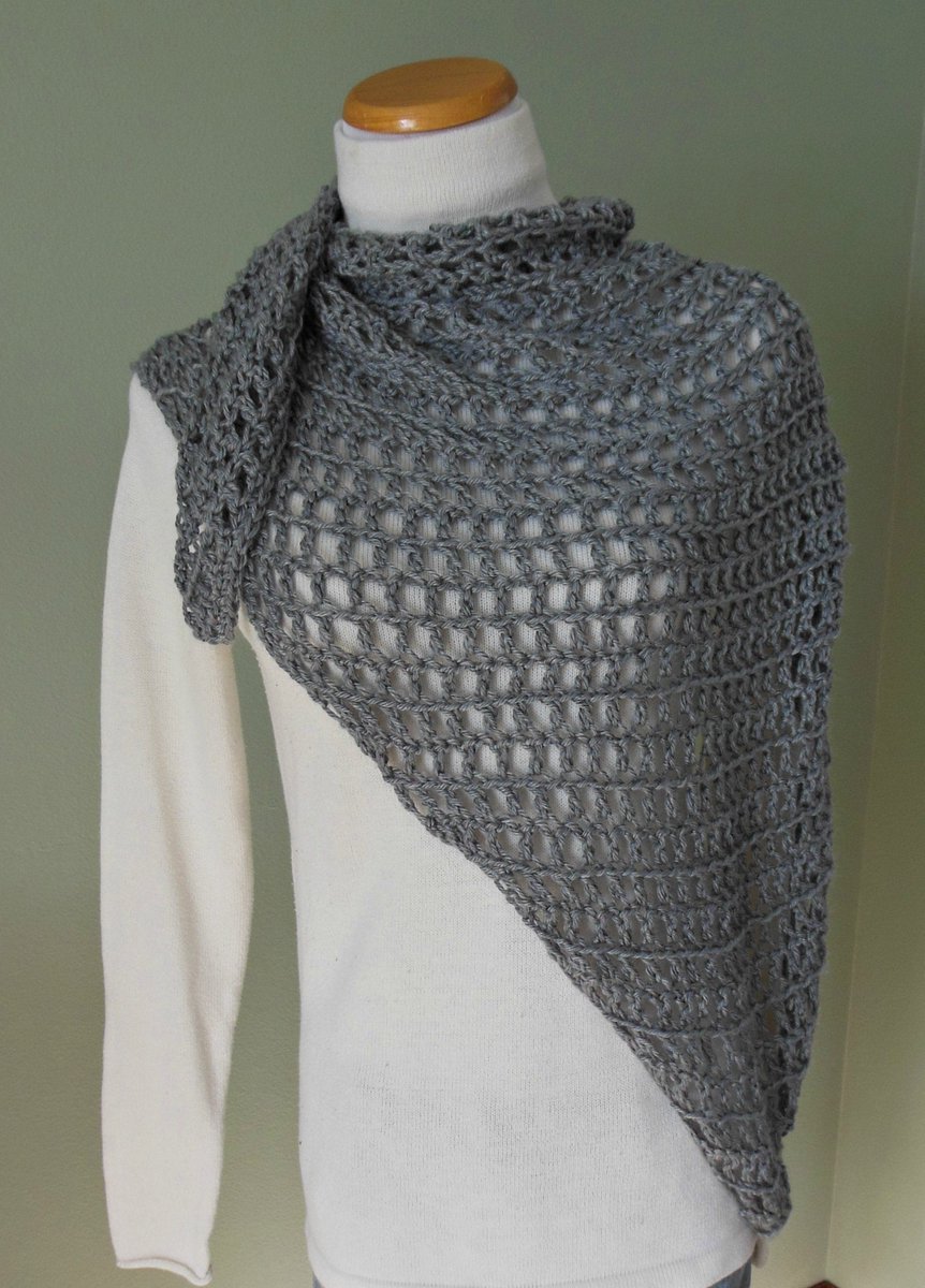jvozsol's tweet photo. Hand Made Wrap, Crocheted Triangle Scarf, Crocheted Shawl, Light Weight Open Weave Shawl, Wrap, Scarf with Caron Simply Soft in Silver Gray https://t.co/28BW4OJrxj #Etsymntt #EtsySocial #HandmadeWrap https://t.co/YMzY2O1bW3