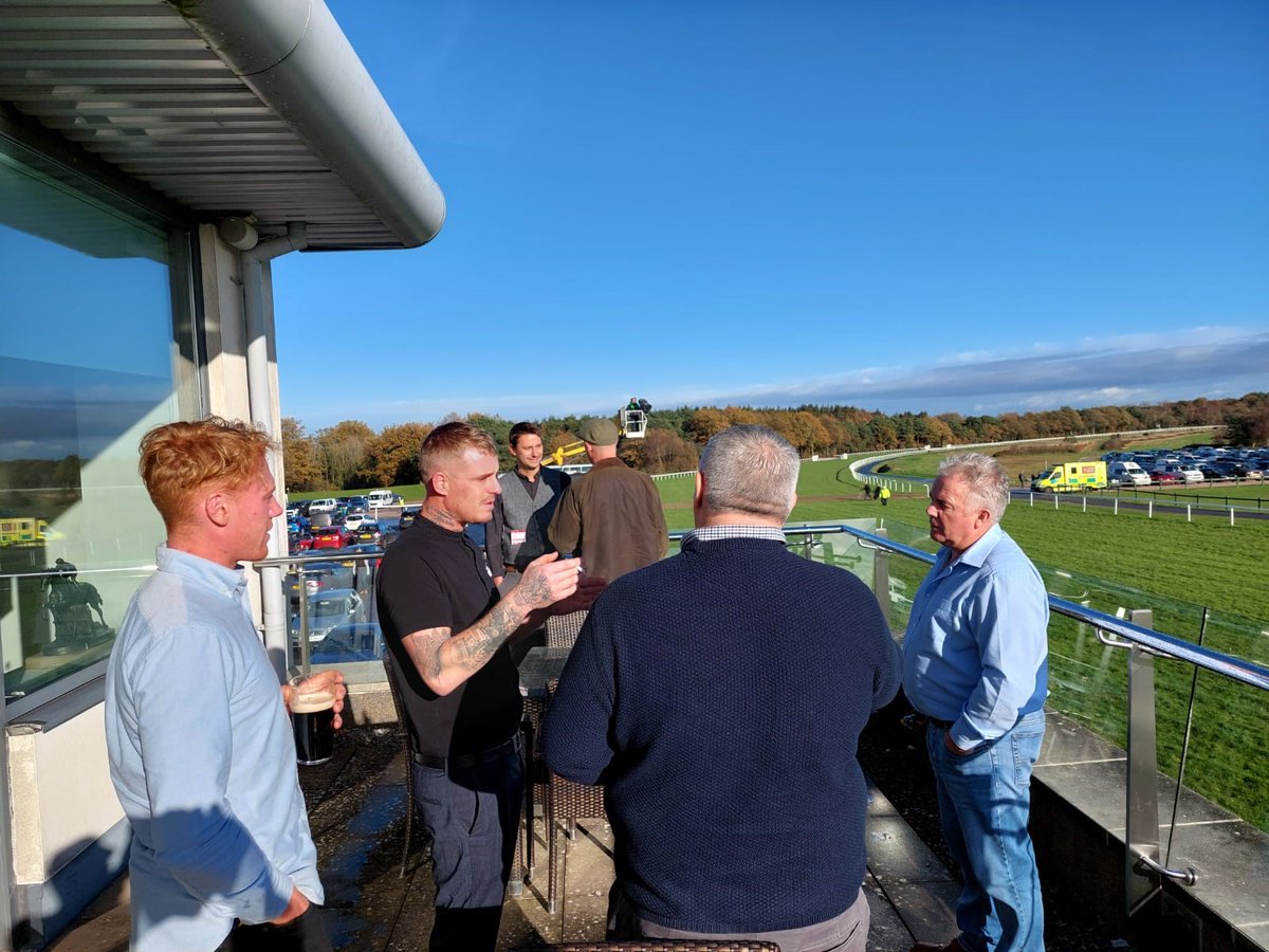 LMDVacEx's tweet photo. We attended the Exeter Races at the weekend with some of our customers and we had a blast! 🎉

We look forward to all future events, that allow us to socialise with customers outside of our usual hours! 

#makingthedifferencebelowthesurface #vacuumexcavation https://t.co/fR9UN7Op6E