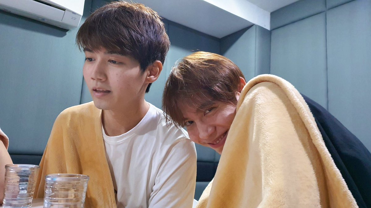 itzyakiii's tweet photo. huweee nggak ada series FlukeFirst:( #flukefirst #WayKim missed two both :( @capitalfluke @Firstkpp https://t.co/neeuFCTEKn