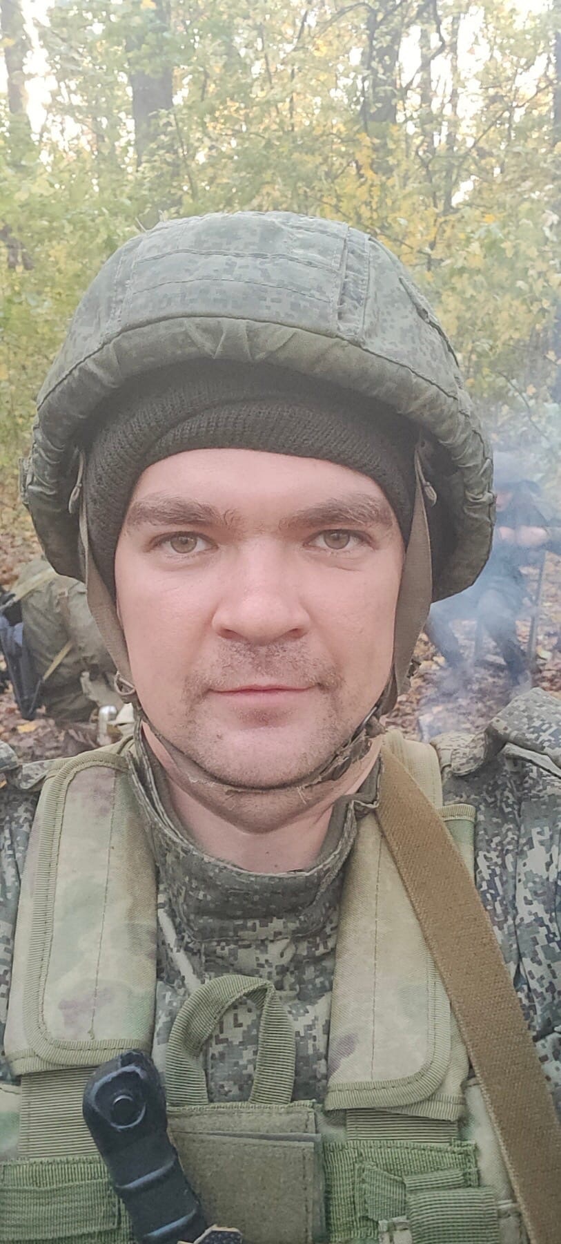 Necro Mancer on Twitter: \"Слесарь Газпрома, мл.сержант Родионов ...