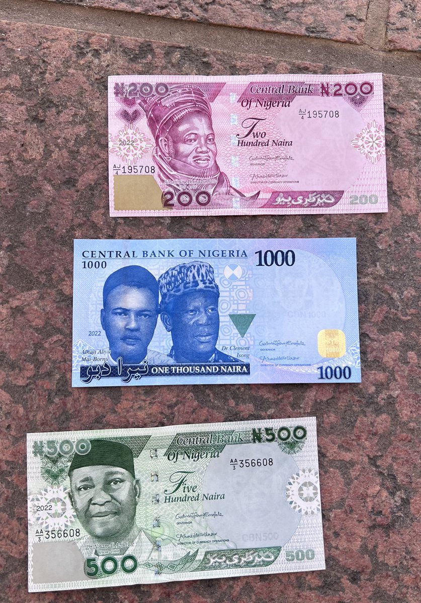 thecondia's tweet photo. 🇳🇬 Today at the Federal Executive Council meeting, Nigeria's President, Muhammadu Buhari unveiled the redesigned 200, 500 and 1000 naira notes. https://t.co/MN6agBaMmU