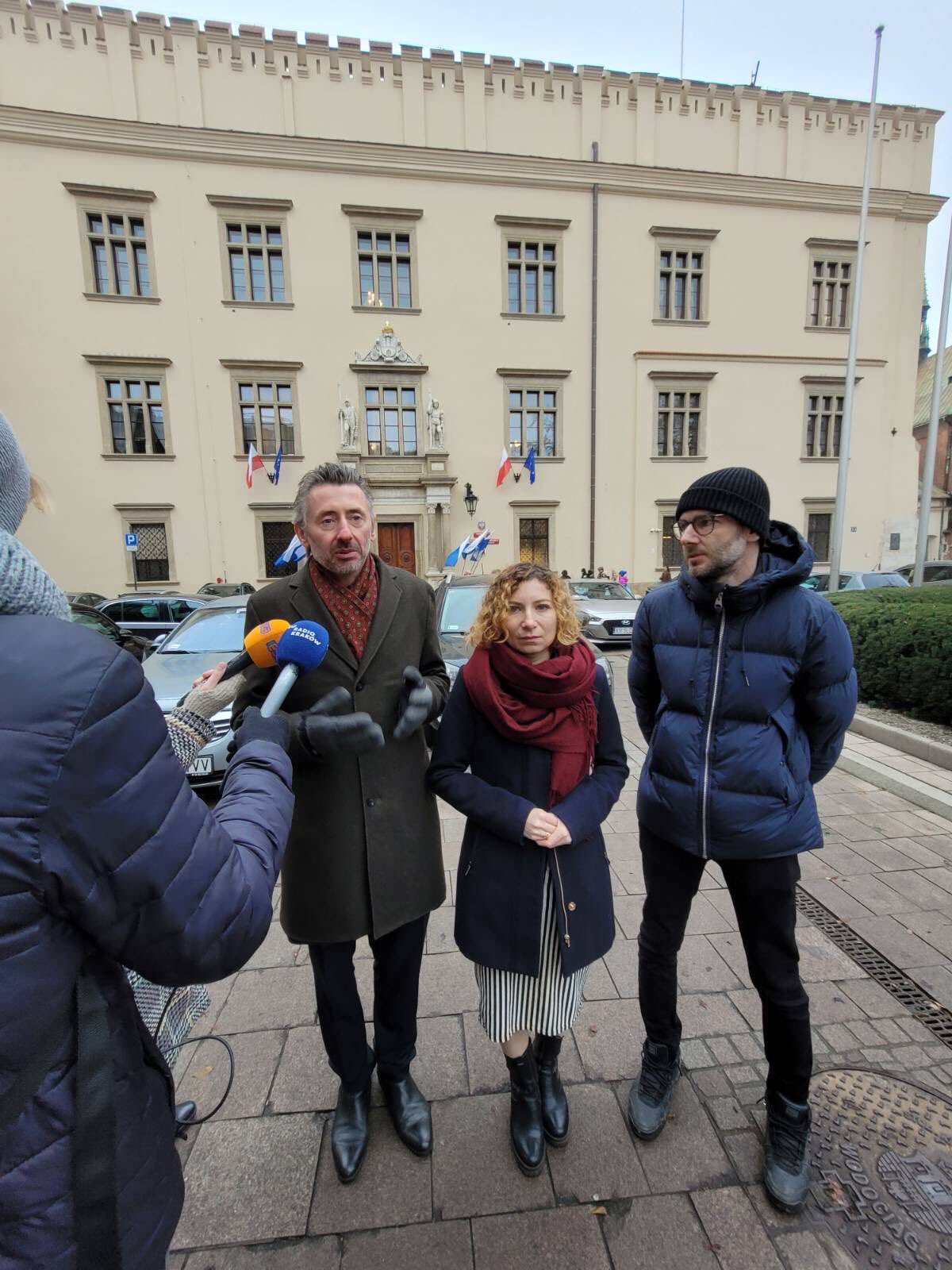 Maciej Gdula on Twitter "Można oszczędzać prąd ze względu na kryzys