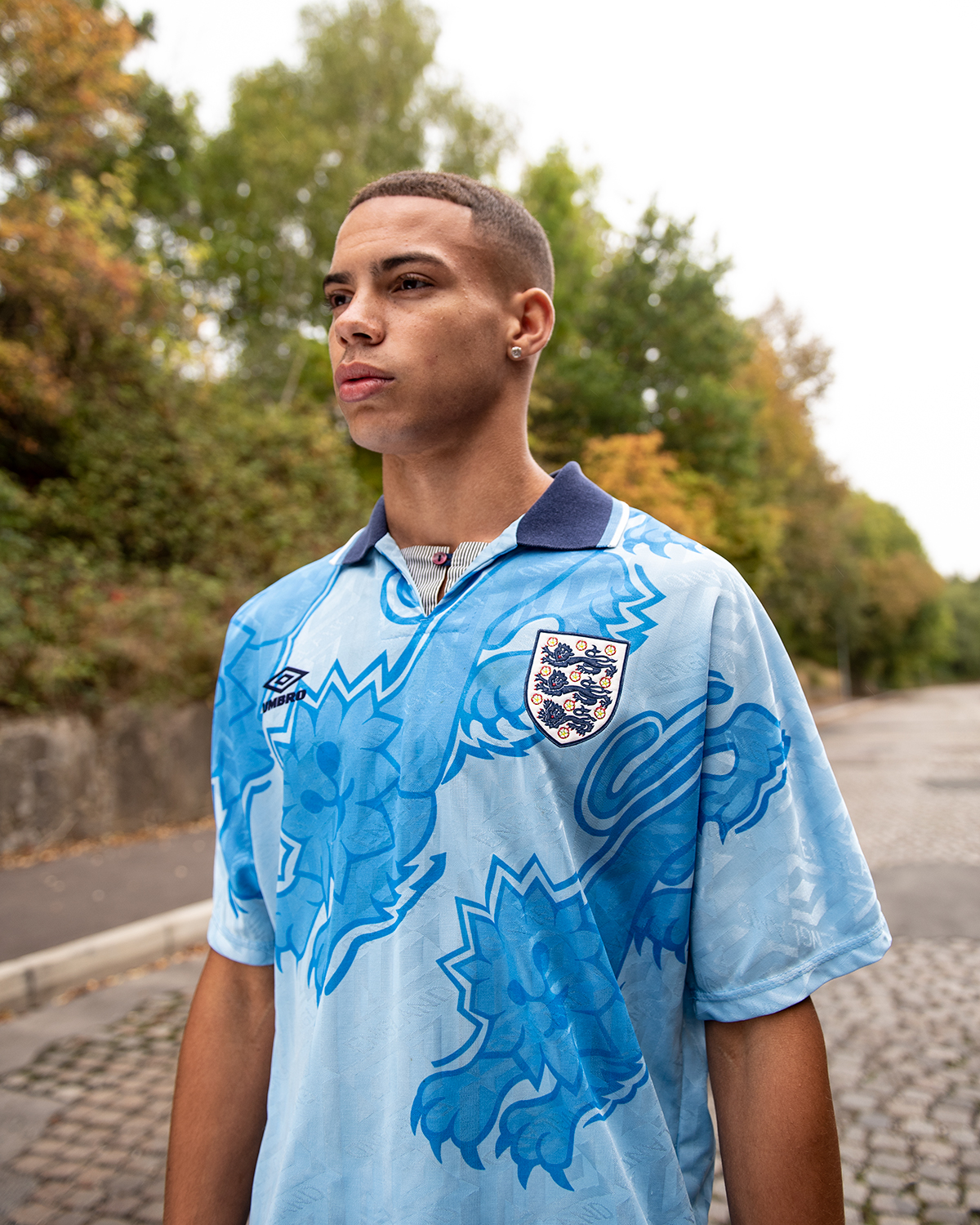mout ontmoeten Ronde Classic Football Shirts on Twitter: "England 1992 Third by Umbro 🦁 One of  England's best ever shirts? Shop this and more England products via the  link below! 🛒 Shop Here - https://t.co/2Ai4vbG1k4