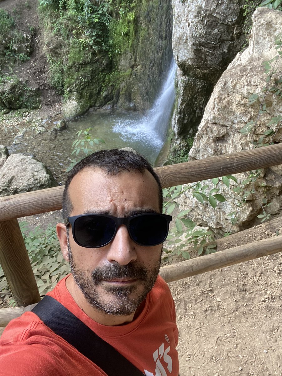 Viva la figa e chi la castiga weee 🤙