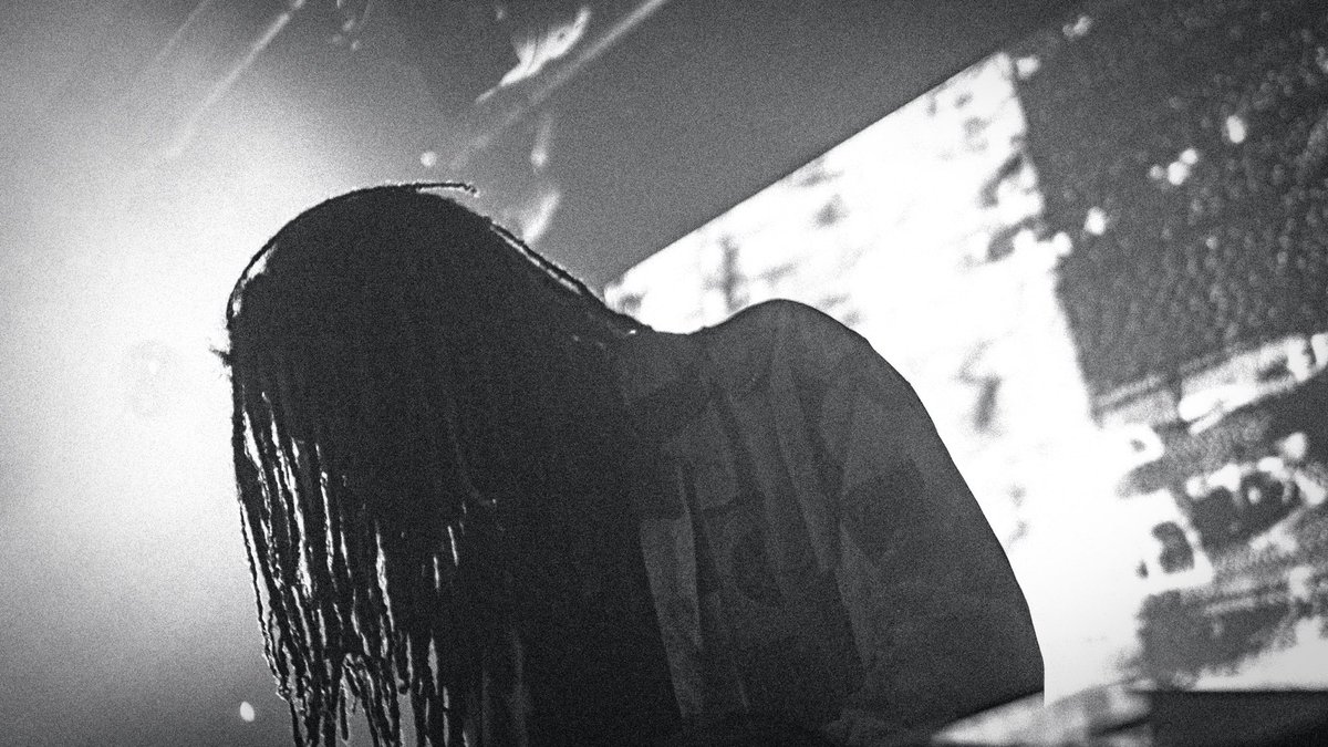 titiland_'s tweet photo. Mes souvenirs du @1988LiveClub

Avec : Diem &amp; Elioi https://t.co/J3Yxp2pIl7