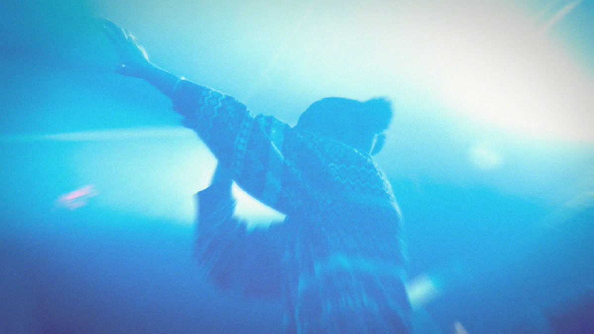 titiland_'s tweet photo. Mes souvenirs du @1988LiveClub

Avec : Diem &amp; Elioi https://t.co/J3Yxp2pIl7