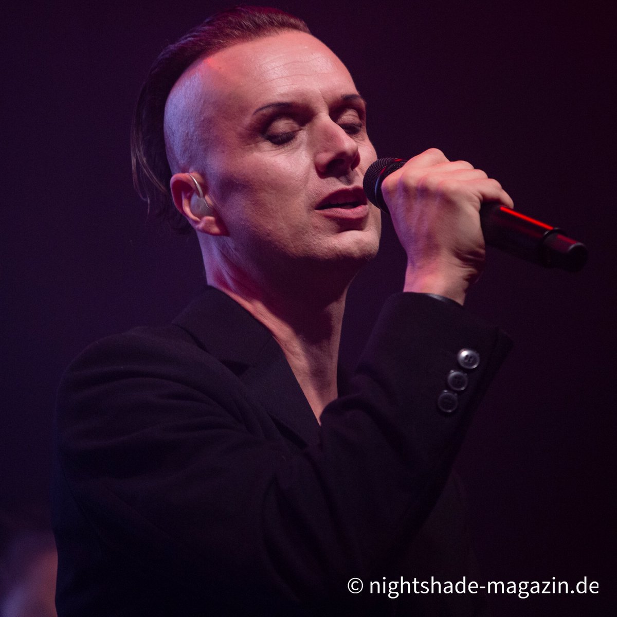 __Nightshade__'s tweet photo. Nightshade Galerie - E-tropolis 2022 - Solar Fake https://t.co/hwazJjOYaw #solarfake #synth #synthpop #futurepop #electro #industrial #ebm #synthwave #etropolis #etropolisfestival #etropolis2022 #konzertfotografie @SolarFake @Amphi_Festival https://t.co/SALrbv2v7x