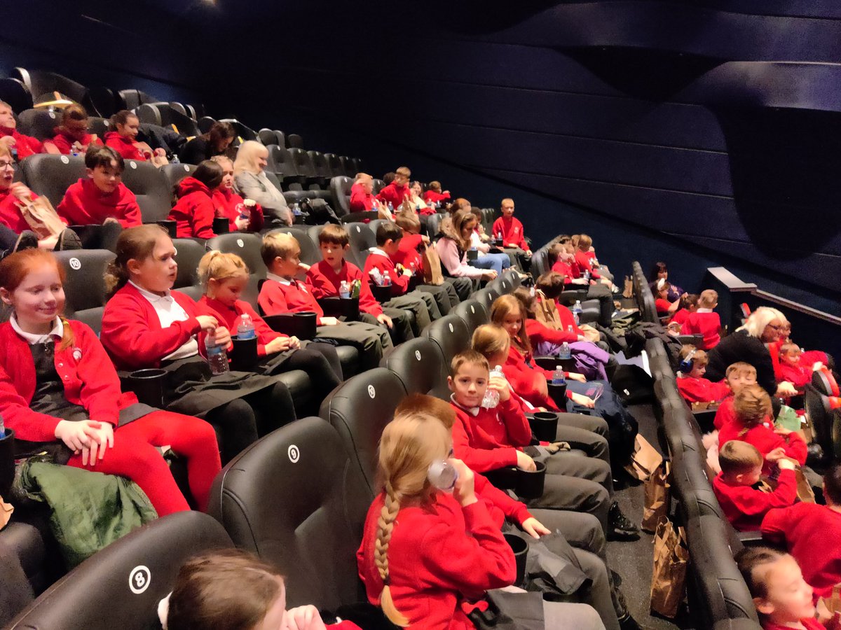 digisjb's tweet photo. Ready to enjoy Ron's Gone Wrong. Supporting PSHE and media studies.
#StJoesLivingCurriculum
@HTStJosephs @year3sjb https://t.co/wgALFfMufv