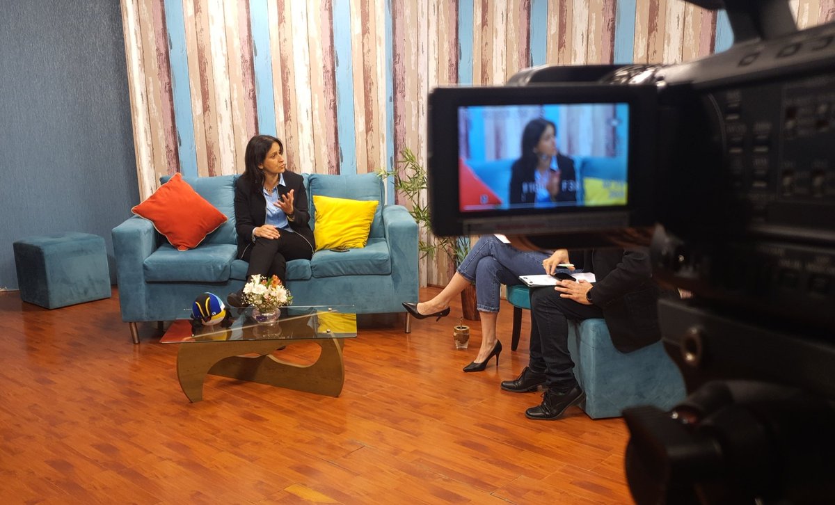 María Paz de la Cruz, gerenta de H2 Chile, explica que los proyectos no se harán "de un día para otro, se trata de etapas y procesos" lo cual permitirá ir absorbiendo las nuevas necesidades de la región de a poco y con tiempo. "Hay que moderar las expectativas", señaló