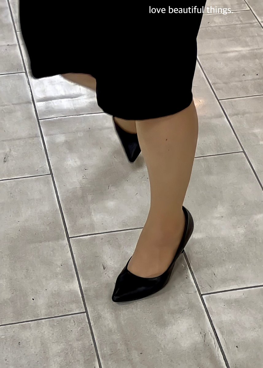 love_b_things's tweet photo. love beautiful things.

#パンプス
#黒パンプス
#ナチュスト https://t.co/Wxl6RoA4Fe