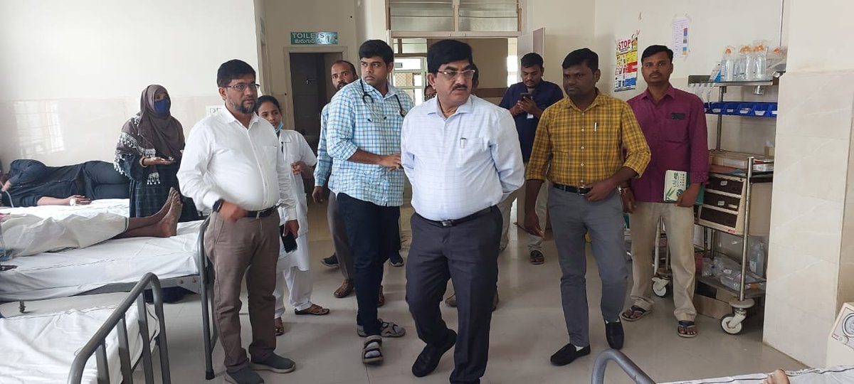 CTvvp's tweet photo. #Inspecting and Personally addressing the issues of patients at #siddipet #Gajwel_AreaHospital  @ts_health @TelanganaHealth @trsharish https://t.co/jFsf4RN0uF