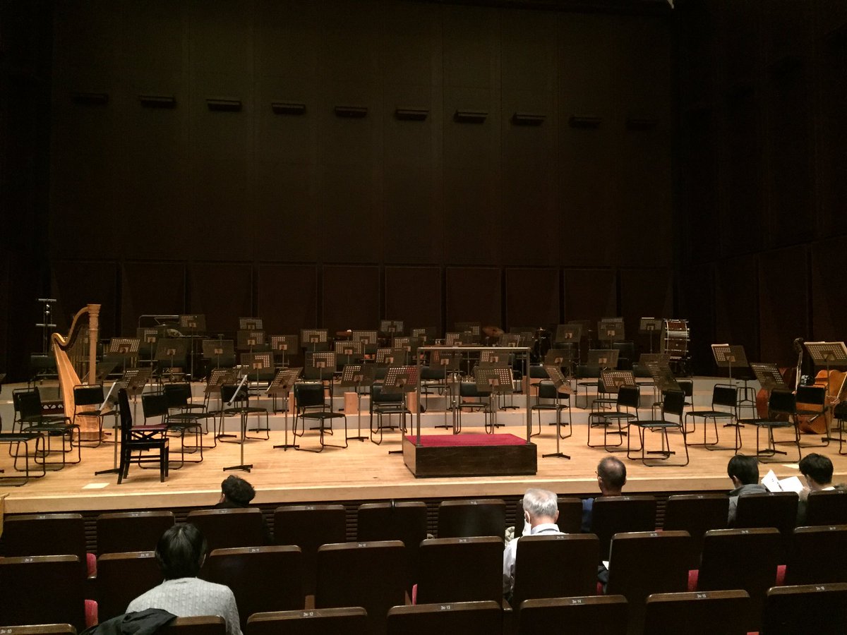 本日はこちら。数十年ぶりにオケ聴いた気がする〜！ ブラボー！
The Orchestra of Tokyo
「第1回 秋の名曲コンサート」
@渋谷区文化総合センター大和田　さくらホール
指揮/伊藤慶亮
コンサートマスター/大槻桃斗
ヴァイオリン/窪田真佑子
ピアノ/nanaha
素晴らしいオーケストラの皆さま