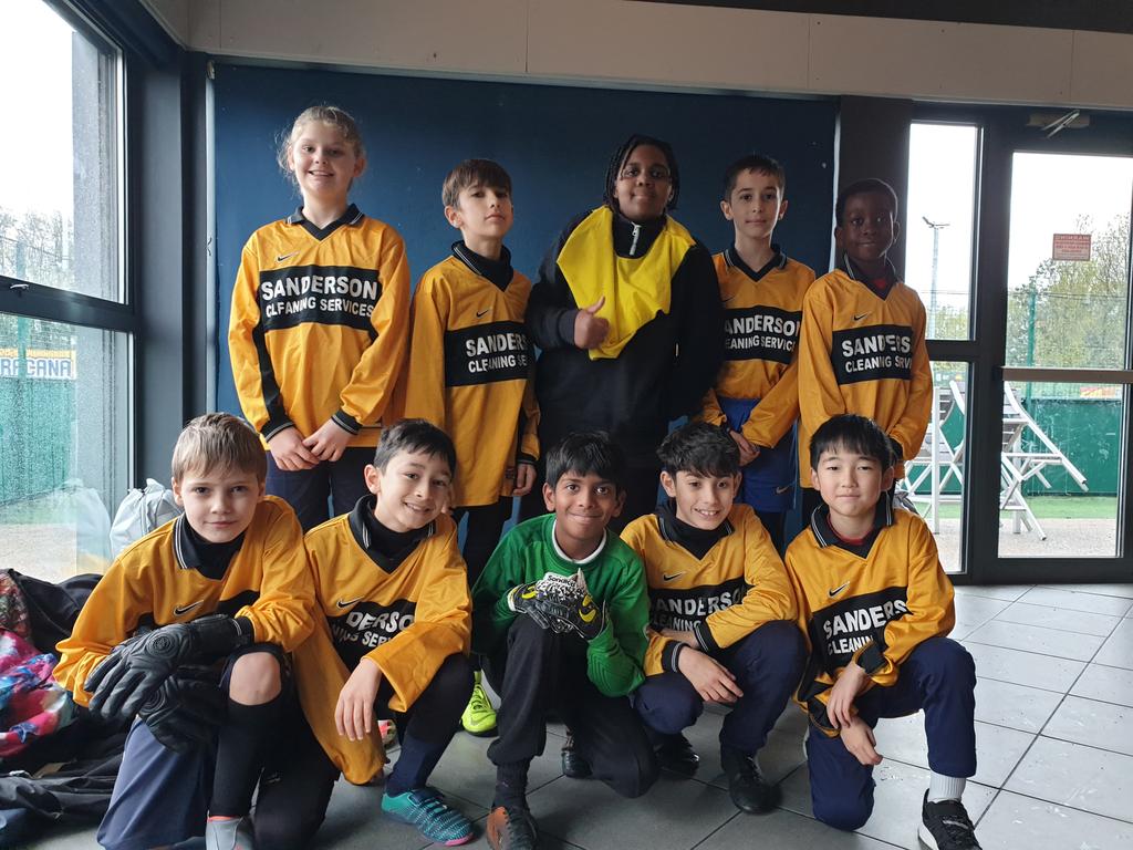 Mr_TC_Longshaw's tweet photo. Longshaw year 4/5/6 football team attending the Leyton Orient Trust football ⚽️ competition at Goals
Mr Charles @LongshawAcademy https://t.co/jInSPgMRVW