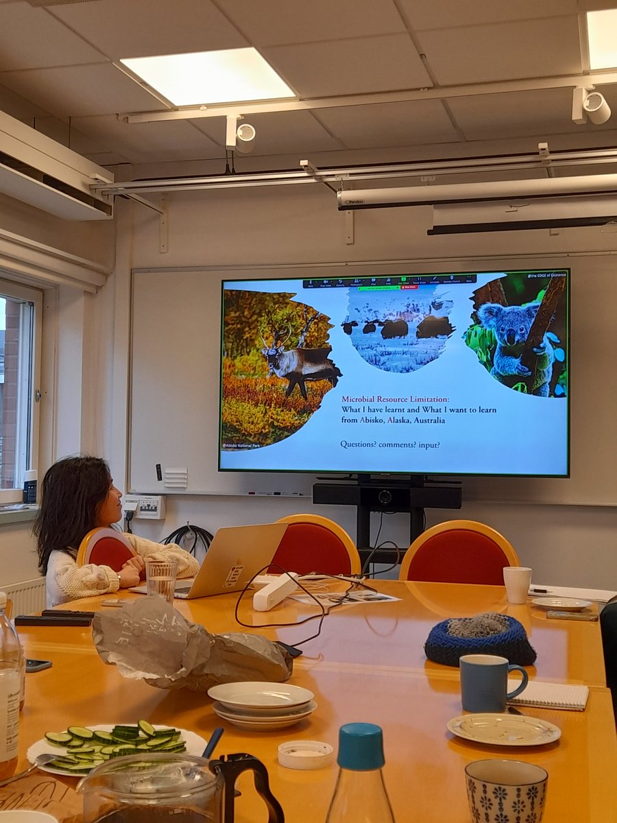 MicroBioGeo_LU's tweet photo. Last week, @Mingyue_Yuan_ took us on a scientific adventure from Abisko, to Alaska, to Australia. What limits microbial growth in these different environments? Mingyue will soon have the answer... https://t.co/BDBWTmLN8p