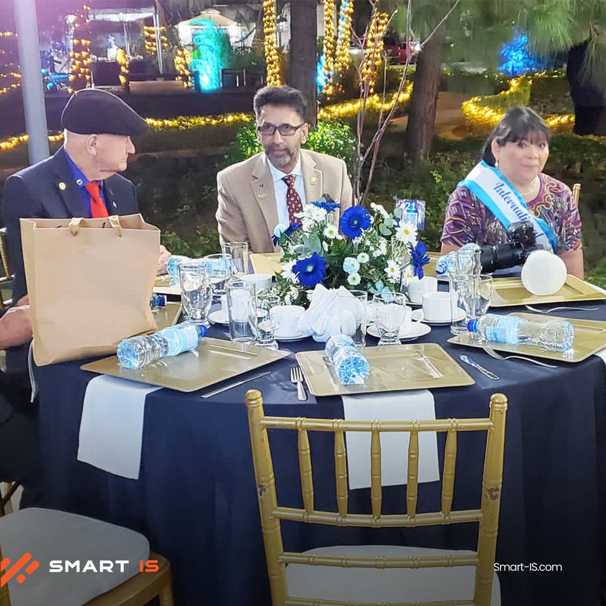 SmartISIntl's tweet photo. We are humbled to be a part of this great cause!
Smart IS sponsored the Annual Gala for Nasir Hospital in Guatemala. It is a charity hospital that works for underprivileged citizens.
#SmartIsIntl #humanity #love #peace #life #human #humanrights #kindness
@HFNasirHospital https://t.co/bNXvJqlH1e