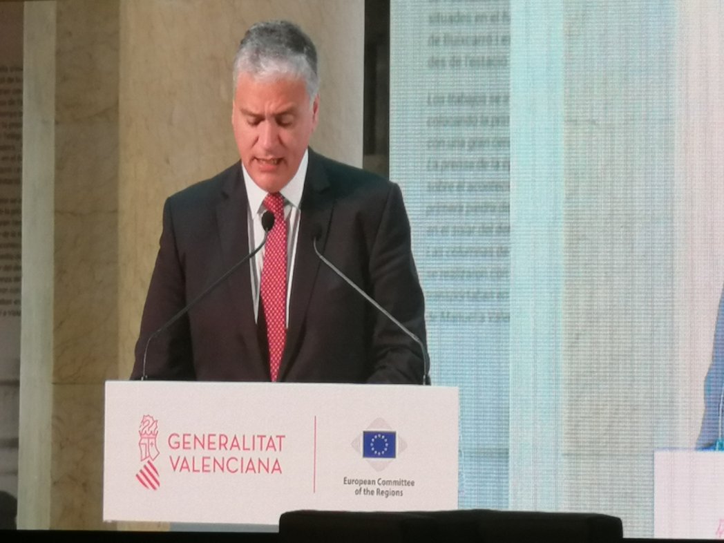 andresjaadla's tweet photo. In Valencia @EU_CoR  10th Subsidaritiy Conference  as 
@RenewEuropeCoR member, with Chair of Subsidaritiy group Karl-Heinz Lambertz, President of Regional Goverement Valencia @ximopuig, @CoR_President, 
@MarosSefcovic #Subsidarity #regionaldevelopement, #Sustainability https://t.co/JIH1TmJKzf