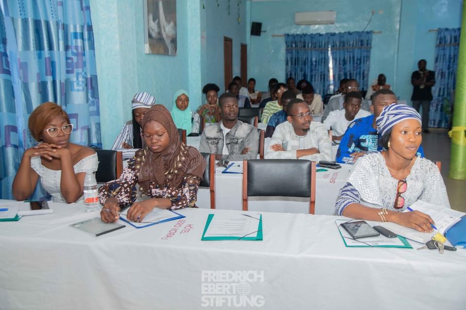 sannibio1's tweet photo. La Fondation Friedrich Ebert Bénin est à Parakou pour un #campus_workshop sur << la citoyenneté électorale : jeunesse, élections et paix>>.
#FRIEDRICHEBERTSTIFTUNG
#PAIX https://t.co/dxg2zt4FE9