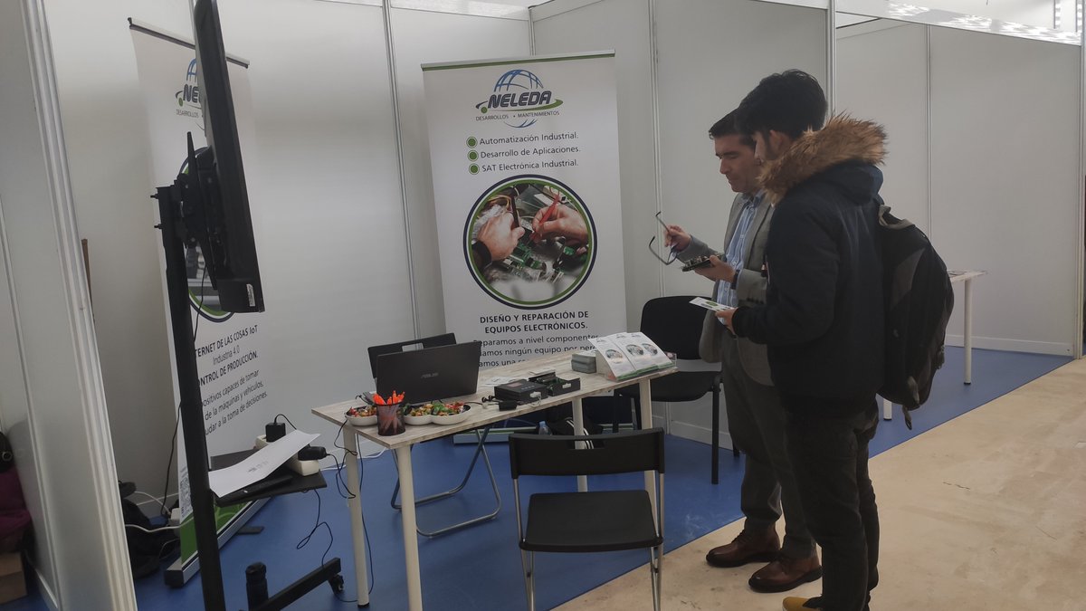 NeledaSL's tweet photo. Si te interesa la automatización industrial, el desarrollo de aplicaciones y los proyectos industriales en general, ven a conocernos, a la #feriadeempleo de la @univcadiz, apostamos por el futuro de nuestros profesionales en la provincia. #cadiz https://t.co/RC3u7MLhHV https://t.co/FwgAUwyrFZ