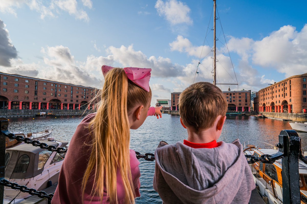 Eurovision's tweet photo. The first plans for a major cultural festival to take place in Liverpool alongside #Eurovision have been announced 🥳

If you’re an artist, musician or performer &amp; want to get involved check out the details below👇

https://t.co/niEOz8BDBz

@CultureLPool @lpoolcouncil https://t.co/STgFI48k9k