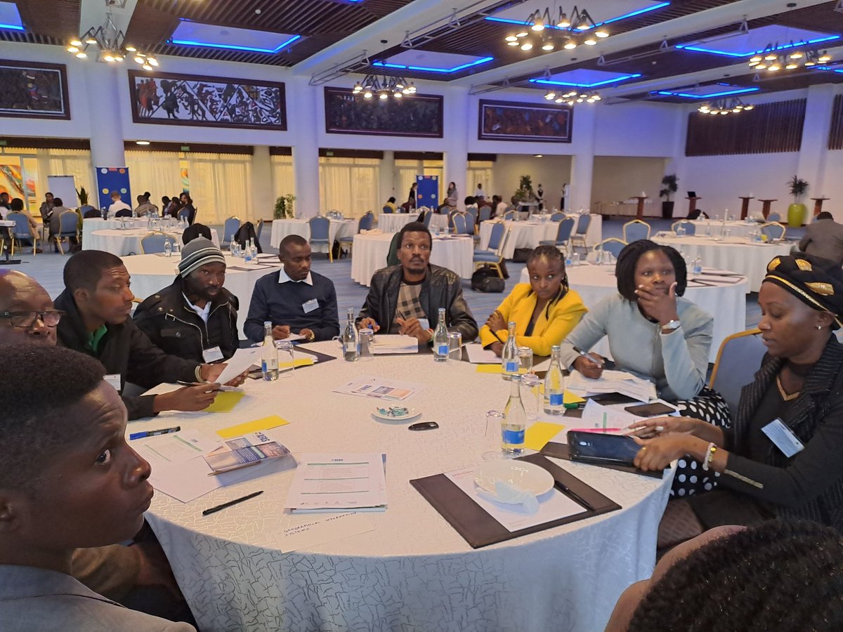 DMugalizi's tweet photo. I joined @AFAS_CC today on their engagement on the establishment of a network of nature based solutions actors in Kenya. I support this and youths should be on frontline towards a sustainable tomorrow! #ClimateAction @uonbi @GSSC_Cologne #ClimateCrisis #climate #ClimateEmergency https://t.co/zlXCLIcUr7