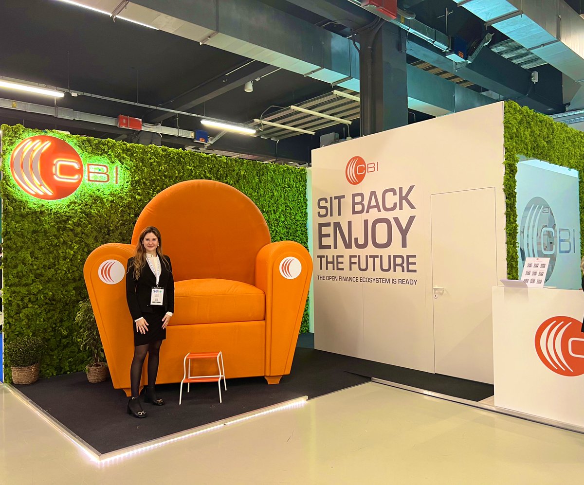 Payvolution's tweet photo. Si può gustare il futuro comodamente seduti in poltrona nello stand di @CBI_Scpa al #salonedeipagamenti #payvolution #weareopen22 https://t.co/YfFl5keHfT