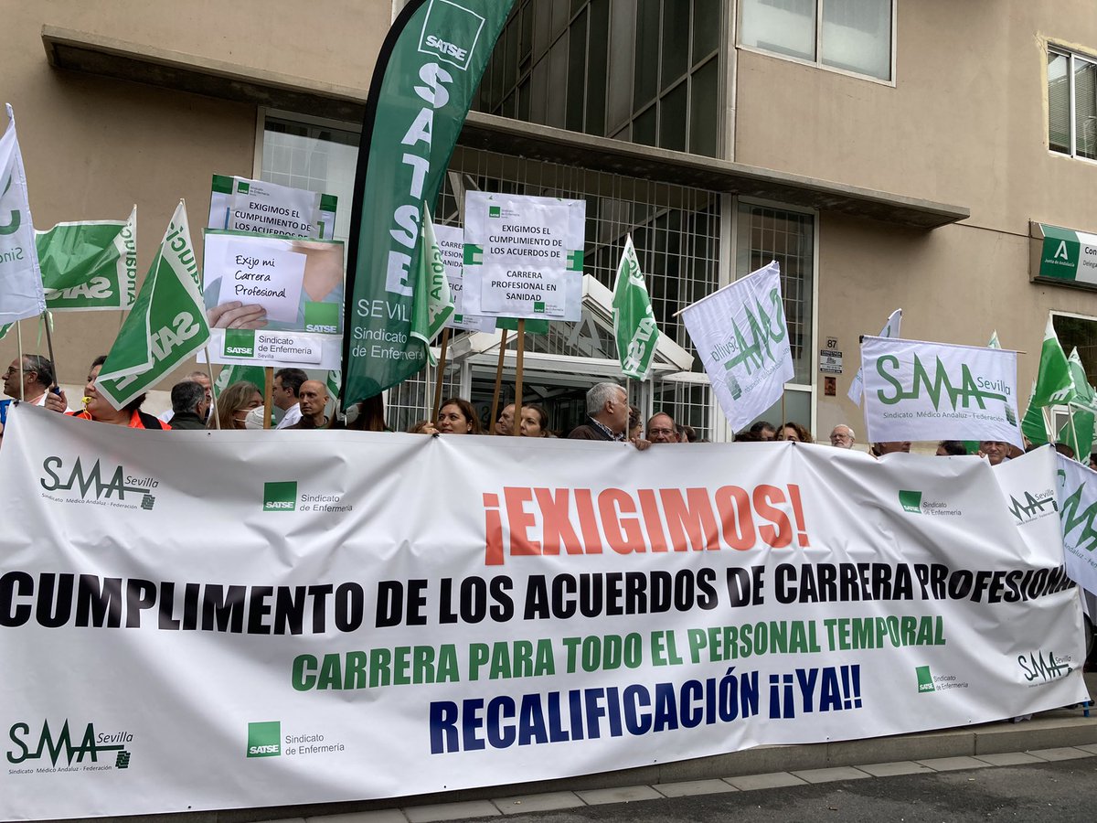 SATSE Andalucía (@satse_andalucia) on Twitter photo 📢 #SATSE y <a href="/smandaluz/">Sindicato Médico Andaluz</a> se han movilizado las Delegaciones Territoriales de Salud y Consumo de toda #Andalucia para denunciar los incumplimientos del SAS en materia de Carrera Profesional, situación que está generando agravio y discriminación de miles de profesionales sanitarios. 📢 #SATSE y <a href="/smandaluz/">Sindicato Médico Andaluz</a> se han movilizado las Delegaciones Territoriales de Salud y Consumo de toda #Andalucia para denunciar los incumplimientos del SAS en materia de Carrera Profesional, situación que está generando agravio y discriminación de miles de profesionales sanitarios.