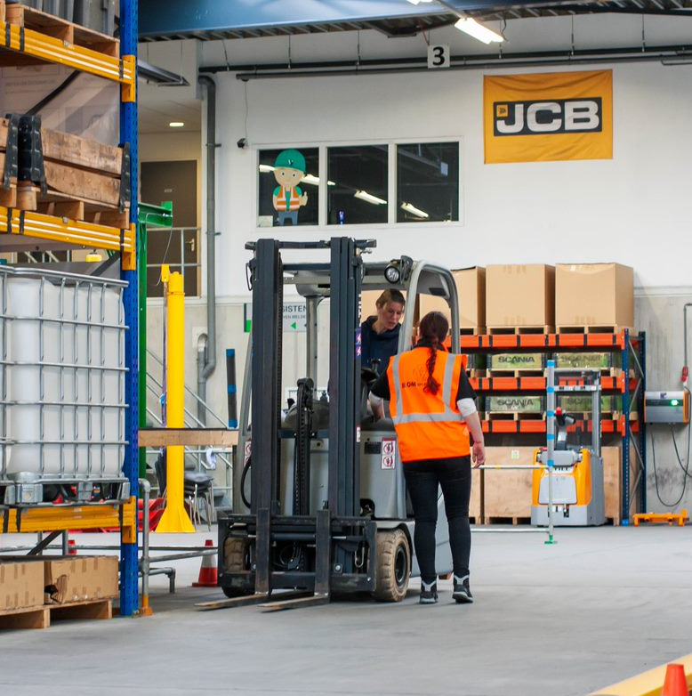 Interview: "Uitzendkrachten op een heftruck verdienen een echt goede opleiding” blomopleidingen.nl/blog/uitzendkr… <a href="/Flexmarktnl/">Flexmarkt</a> <a href="/blomopleidingen/">BLOM Opleidingen</a>