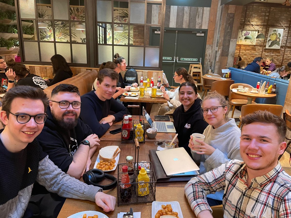 CuttinMaurizio's tweet photo. Currently heading to Tirana, Albania with @Zara_Mehr to attend the @Youth_Forum General Assembly! 🇬🇧🇦🇱

Looking forward to all the policy debates ahead of us, as well as supporting my predecessor and friend, @Tom_Matthew1, in his campaign for YFJ President! 🙌

#TomforPresident https://t.co/7OsCJJYjQg