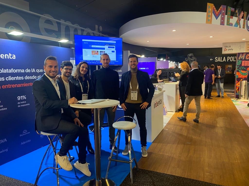 Descubre cómo automatizar hasta un 90% de tus consultas recurrentes, con un índice de satisfacción de más del 78%, y ahorrar miles de euros cada mes manteniendo un servicio de calidad. ¡Pásate por el stand 24 de <a href="/ExpoRC/">Expo Relación Cliente</a> ! #exporc2023