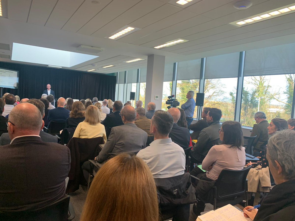MedtechSkillnet's tweet image. Dave Flynn, speaking at &apos;Talent to Thrive&apos; - the @MedtechSkillnet at the Advanced Manufacturing Centre In Limerick, Medtech Dave Flynn of @SkillnetIreland said &quot;We cannot be global Medtech leaders without world class talent&quot;. #TalentToThrive #Medtech