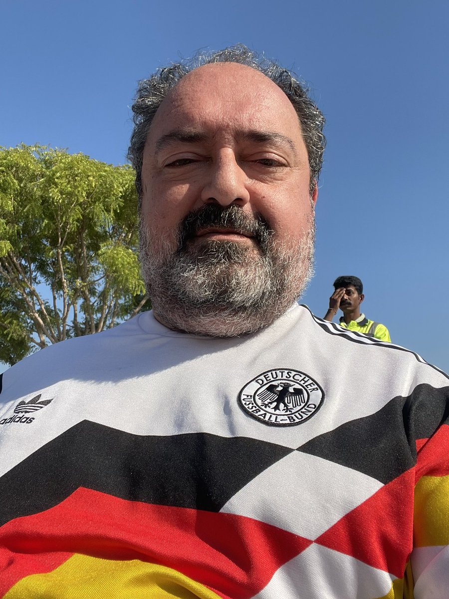 zagortenay's tweet photo. Die Mannschaft. Voller, Klinsmann, Matthaus. Tarafımız belli. https://t.co/PWBKRS6Dtf