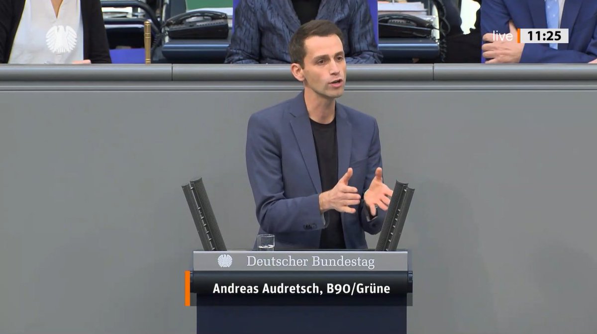 Sandra Kallmeyer on Twitter