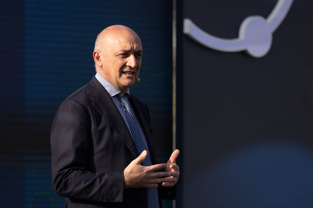 Talent Garden Italy (@talentgardenit) on Twitter photo "Grazie a collaborazioni come quella con #TalentGarden, lavoriamo per creare un match tra la domanda e l'offerta di nuovi lavori" - <a href="/DanieleLeodori/">Daniele Leodori</a> Vice Presidente <a href="/RegioneLazio/">Regione Lazio</a>, ha discusso di #EduTechChallenges alla Conference of the Future of Europe ๐๐ป hubs.li/Q01q1jhP0 "Grazie a collaborazioni come quella con #TalentGarden, lavoriamo per creare un match tra la domanda e l'offerta di nuovi lavori" - <a href="/DanieleLeodori/">Daniele Leodori</a> Vice Presidente <a href="/RegioneLazio/">Regione Lazio</a>, ha discusso di #EduTechChallenges alla Conference of the Future of Europe ๐๐ป hubs.li/Q01q1jhP0