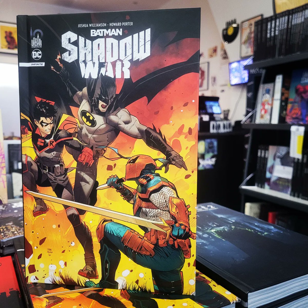 Le Comics Corner tweet media