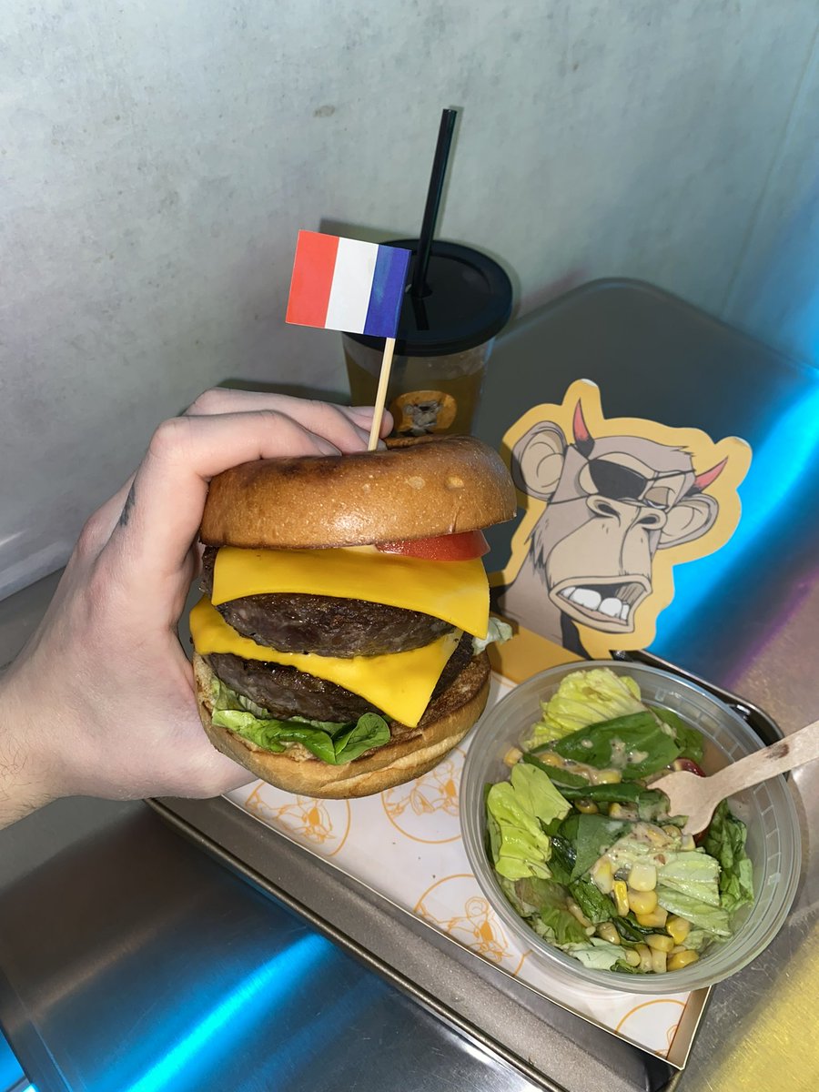 BoredGardenHK's tweet photo. Who’s hungry?
@BoredApeYC @yugalabs #boredgarden #bayc #nft #burger #hongkong #burgerhk #tastyfood #centralhk #hk #usdt #otc #usdthk #cryptocurrency #crypto #foodhk #foodiehk #cryptohk #美食 #漢堡包 #熱狗 #無聊猿 #無聊園 #加密貨幣 #芫荽芝士牛肉漢堡 https://t.co/PK7cgkZDju